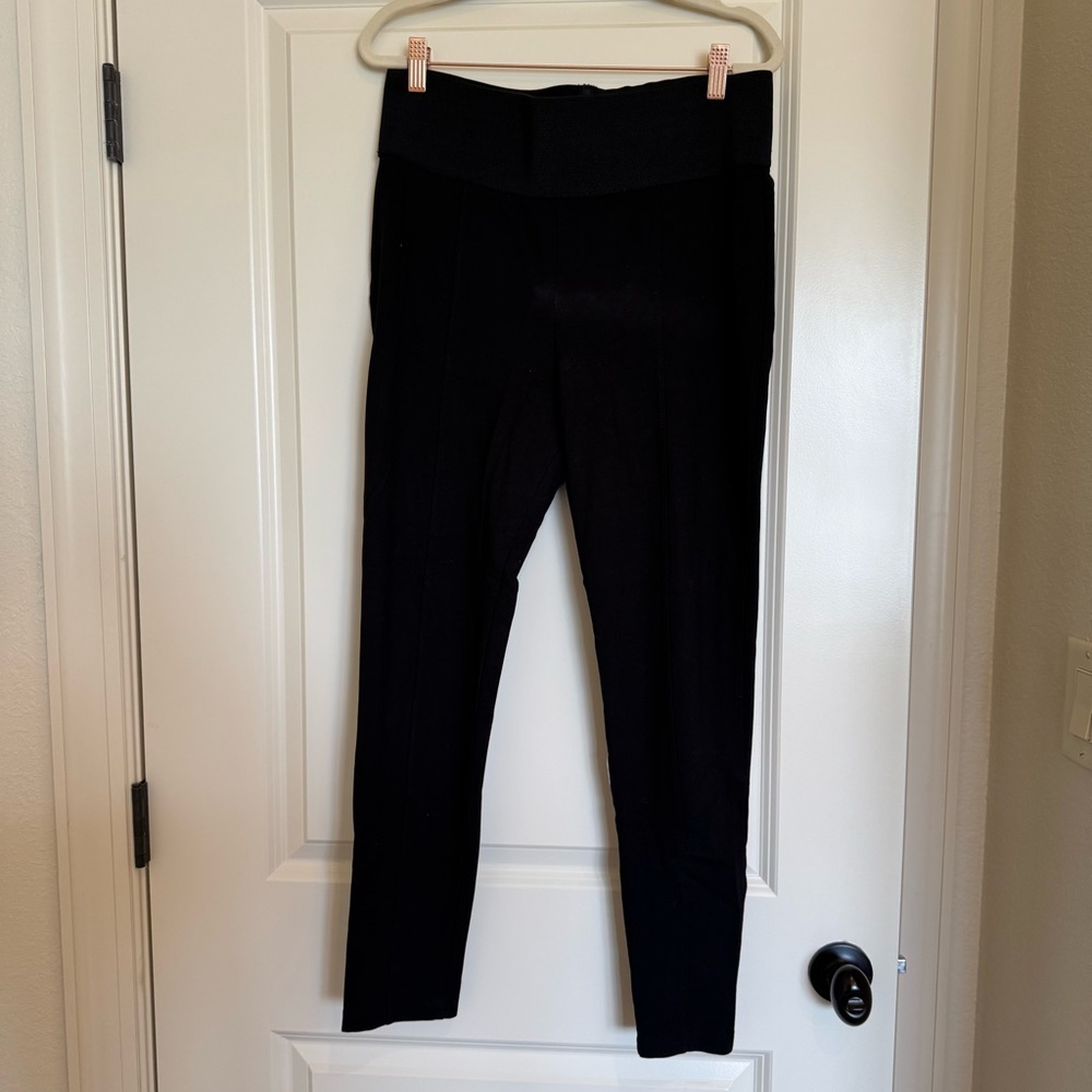 Nygard.  Women's Black High-Waisted Leggings